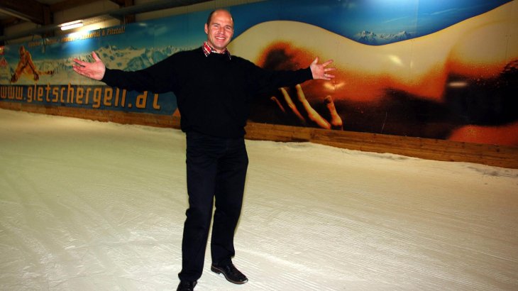 mb-giradelli-7 After his career he opens the largest ski-hall in the world in Bottrop.