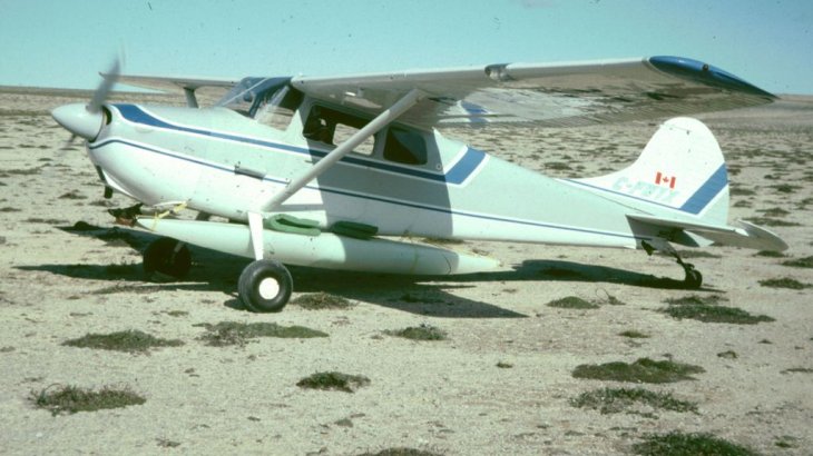 mb-160503-2016-04-28 092546 If necessary, the kayak will be stowed under the plane. Just like 1981 on Baffin Island.
