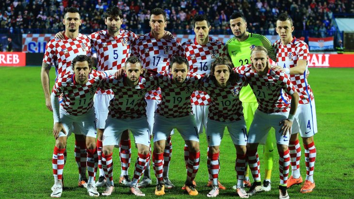 mb-EM-Trikot-11 Nike ist auch Ausrüster der kroatischen Nationalmannschaft. Das Karomuster ist ein echter Hingucker.