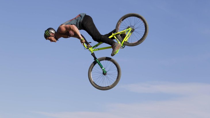 mb-en-sam-pilgrim-mtb-slopestyle Among the stars of the scene: Sam Pilgrim still only came in fifth at the MTB Slopestyle at Munich Mash 2015.