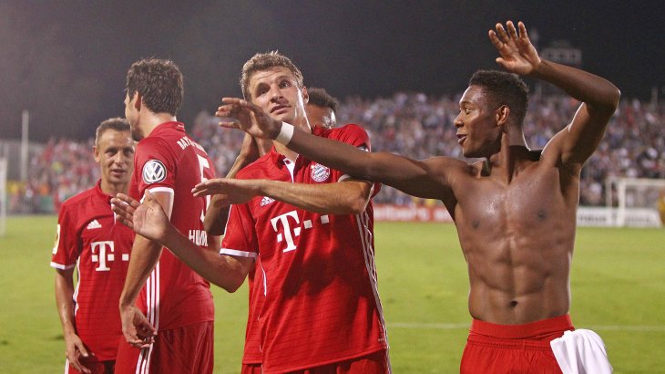 mb-en-trikot-fc-bayern-mueller-alaba FC Bayern frequently has reason to celebrate; Telekom is paying up around 35 million euros yearly for its sponsorship.