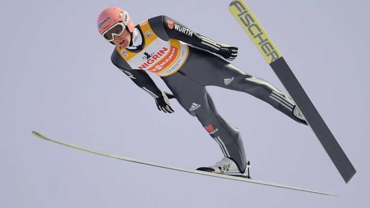 mb-161223-freund-flug Severin Freund ist einer der erfolgreichsten aktiven Skispringer. ISPO.com stellt die Sponsoren und Partner des Niederbayern vor.