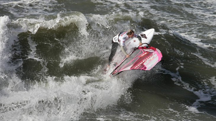 mb-170118-imago04949426h Mr. Surf: Robby Naish ist einer der erfolgreichsten Windsurfer aller Zeiten.