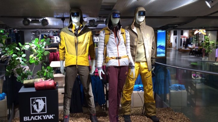 mb-170126-Jelmoli BLACKYAK offers three new clothing lines. The new collection is available in stores in Europe and North America.