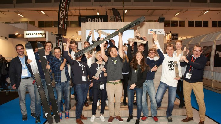 mb-170205-ispo-munich-2017-jf-0533 This is what winners look like! Jubilation among the ISPO AWARD winners in the Ski segment.