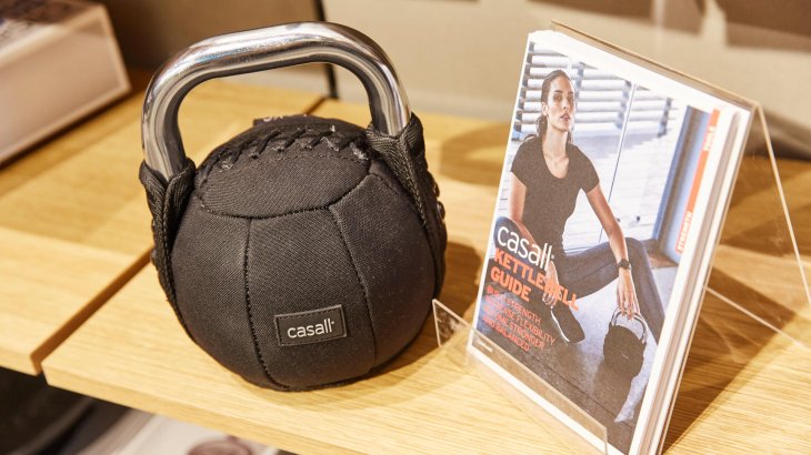 mb-170206-ISPO_Munich_2017_jf_0768 Der Kettleball vom Sporthersteller Casall im Retrolook