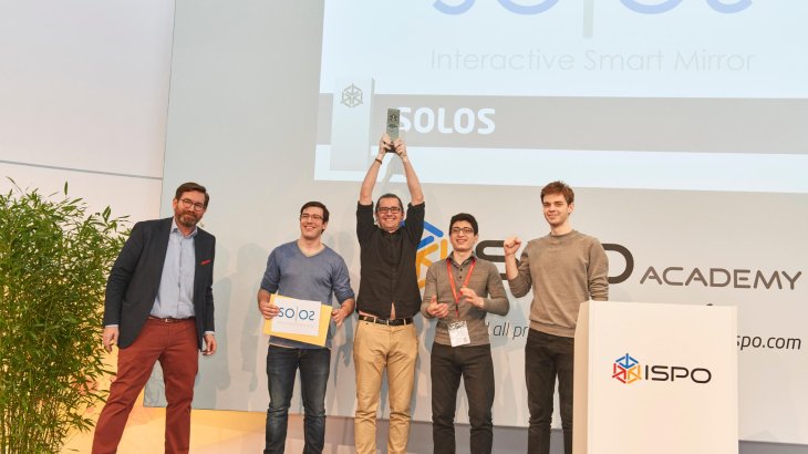 mb-170207-ISPO_Munich_2017_jf_1691 Dimitar Magurev (v.l.), Vladimir Kondic, Giorgi Khubua und Georgi Anastasov von SOLOS sind die ersten Winner von ISPO BRANDNEW Digital.