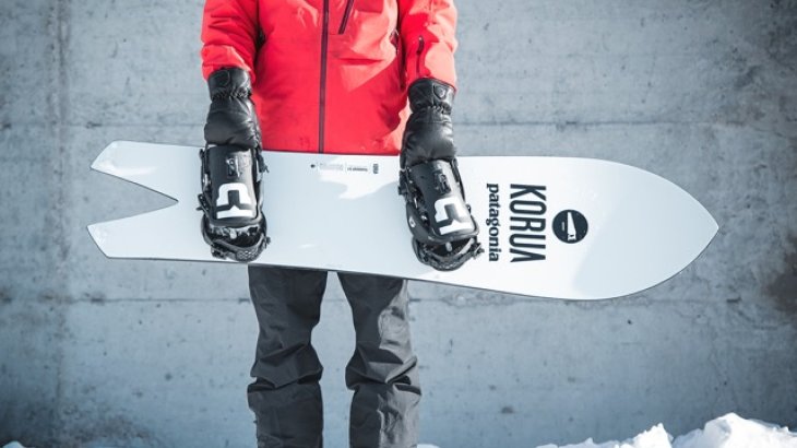 mb-170203-Tugboat-Korua Das Tugboat von Korua Shapes ist PRODUCT OF THE YEAR. Das ungewöhnliche Design des Snowboards und dessen Fahreigenschaften begeisterten die Jury.