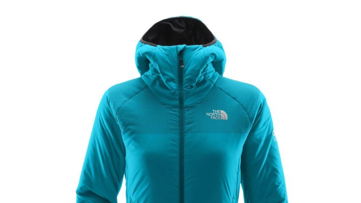 mb-170202-IA17_751-NorthFace Die VENTRIX Technologie des SUMMIT L3 HOODIE von The North Face bietet eine gesteppte Synthetik mit lasergeschnittenen, dem Körperbau und Perspiration angepassten Belüftungslöchern.