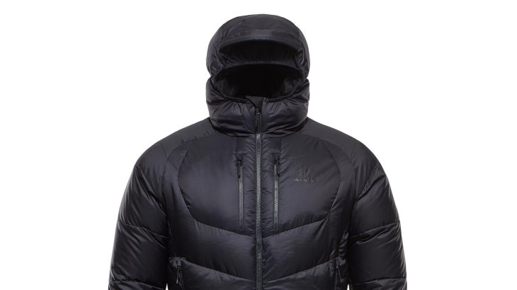 mb-170202-IA17_597-Blackyak-1 Die Heavy Duty Down Jacket von Blackyak ist GOLD WINNER beim ISPO AWARD 2017. Eine Jacke mit innovativen Daunenkammern, entstanden in intensiver Zusammenarbeit mit Athleten.