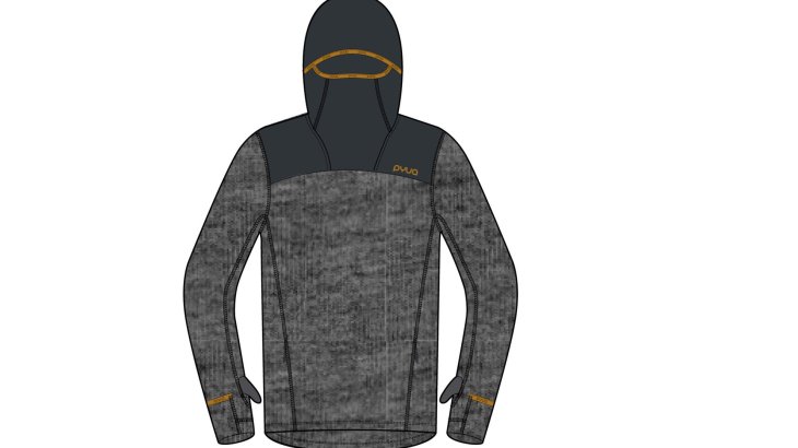 mb-170202-IA17_494-PYUA Der DIVE-Y von PYUA ist ein warmer Fleece-Hoodie, dessen Kapuze als Loop-Schal oder Sturmhaube zu tragen ist und Ärmel mit integrierten Fäustlingen bietet.