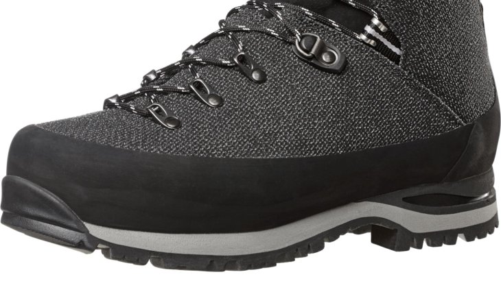 mb-170202-IA17_445-Hagloefs Auch der Grym Keprotec GT von Haglöfs ist GOLD WINNER beim ISPO AWARD 2017. Trekking-Boot aus einzigartigem Material-Mix, leicht, robust, komfortabel und schnelltrocknend.