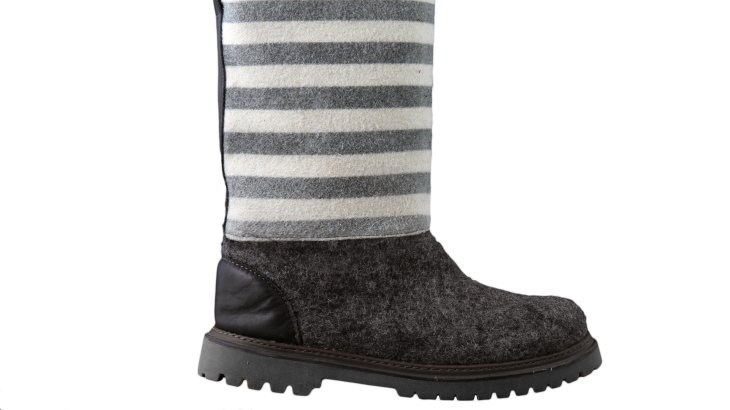 mb-170202-IA17_745-Baabuk Nicht nur das Design ist außergewöhnlich: Die Wool Boots von Baabuk beinhalten eine Wollschicht, die aus einem nahtlosen Stück besteht, um die Kälte draußen zu halten.