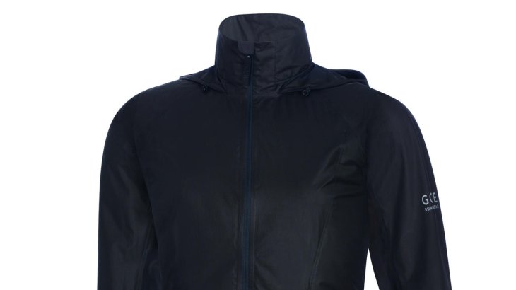 mb-170202-IA17_649-GoreRunning Die ONE MYTHOS LADY GTX SHAKEDRY Running Jacket von GORE RUNNING WEAR ist GOLD WINNER beim ISPO AWARD 2017. Gefertigt aus dem leichtesten, atmungsaktivsten und bestkomprimierbaren GORE-TEX.