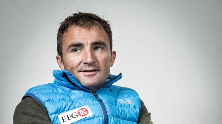 mb-170504-ueli-steck "Swiss Machine" was how Ueli Steck (1976-2017) was called. The speed climber broke multiple records on challenging routes. From June 5th until the 5th of August, Steck ascended all 82 four-thousanders of the Alps. In 2014 he received the Piole d'Or, after he ascended the Annapurna-South-Wall in 28 hours on his own, according to his own disclosures. In 2017 Steck died during training climbing at Nuptse.