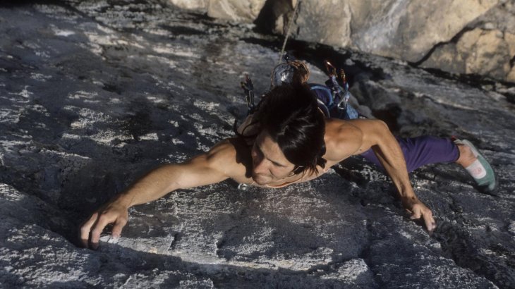 mb-170504-alexander-huber As the younger half of the "Huberbuam" Alexander Huber established his reputation as extreme mountaineer. The Bavarian holds numerous speed records and is one of the most defining free climbers of the 21st century. As the first human ever, he climbed a 9a+ route (Open Air at the Schleierwaterfall in Austria).