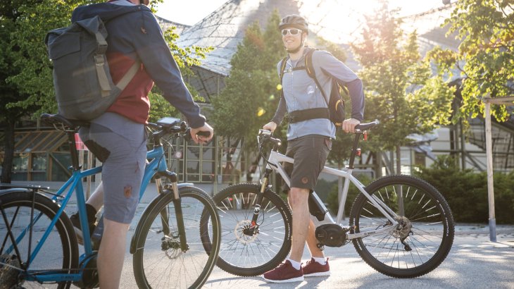 mb-170523-bosch-ebike_cmt_2 Sportliches E-Biken liegt im Trend. Erste Tourismus-Initiativen ermöglichen geführte eBike-Touren und Fahrtechniktrainings im Urlaub.