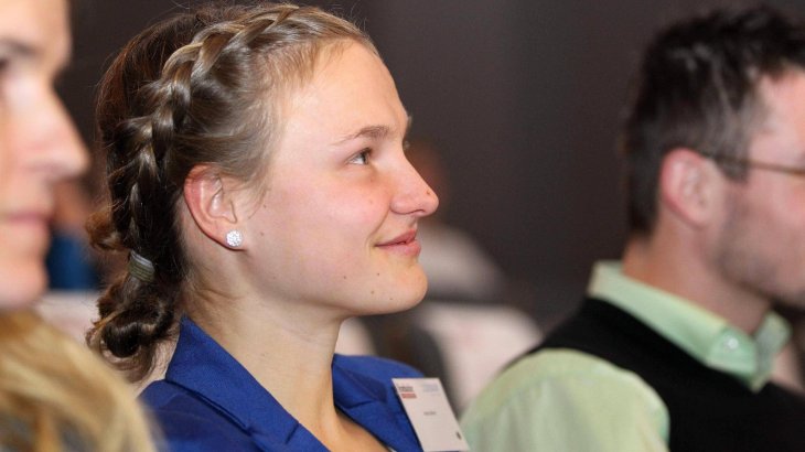2012 wurde Aufsteigerin Anna Hahner als Deutsche Läuferin des Jahres ausgezeichnet – sie erhielt knapp mehr Stimmen als Sabrina Mockenhaupt.