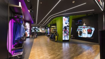 Hinter dem neuartigen Store-Konzept Just Play steckt der Nike Konzern. Es richtet sich ausschließlich an Kinder.