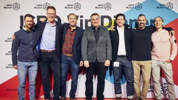 Daniel Cholewik, Thomas Lange, Erik Burbank, John Jansen (CEO EMEA Keen Europe Outdoor BV), Tyler LaMotte, Selim Say
