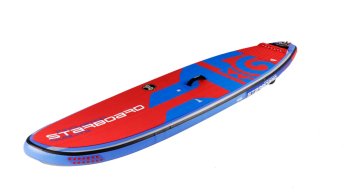 SUP boards for kids are not only shorter and lighter, but also narrower than adult boards. So the little ones can learn a clean basic stroke, playfully turn the board and also carry it themselves.