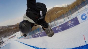 In 2016 the Yabuli Sun Mountain in China was the venue of the Snowboard World Championship. The largest ski area in the country has a fun park consisting of a slopestyle area and a superpipe. All Chinese national winter sports teams train there. The northern location of Yabuli ensures snow from the beginning of November to the end of April.