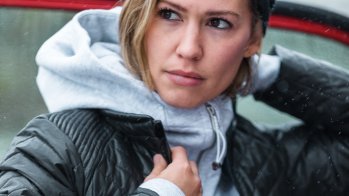 Urbaner Ski-Vibe: Die Mountain to Metro Urban Outdoor Kollektion mischt Premium-Materialien, Funktionalität und technisches Know-how mit angesagten urbanen Designs und jeder Menge Style