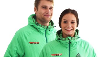 Die leichte TX Primaloft Down Jacket hat Adidas als Wendejacke designt.