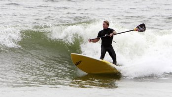 Egal, um welche Art von Wassersport es geht: Robby Naish beherrscht sie.