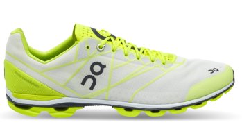 Der Running-Schuh Cloudflash von On begeisterte die ISPO AWARD Jury im Segment Performance.