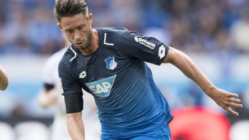 Der Software-Riese SAP bleibt Brustsponsor der TSG Hoffenheim. Mit fünf Millionen Euro jährlich ist der Europa-League-Teilnehmern aber eher ein Leichtgewicht der Bundesliga. Bereits im April 2017 stellte Hoffenheim als erstes Team der Liga seinen neuen Ärmelsponsor: Das im Direktvertrieb tätige proWIN.