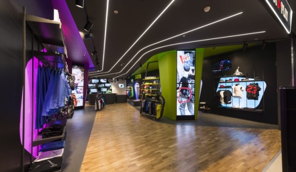 nike store verona