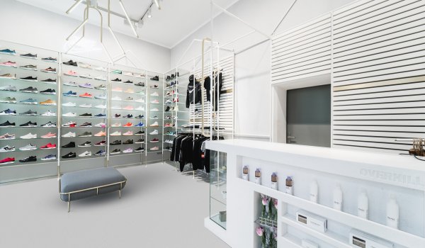 Overkill reagierte auf den Sneakers-Trend mit der Eröffnung eines Women Store in Berlin.