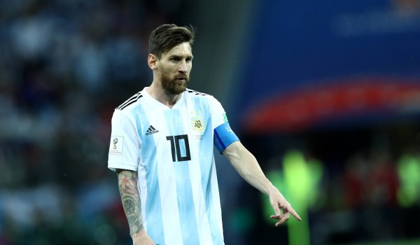 Lionel Messi Gehalt Und Sponsoren Mega Vertrag Adidas