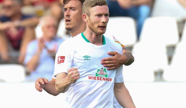 Der Ausrüstervertrag mit Nike ist bei Werder Bremen im Sommer ausgelaufen. Neuer Ausrüster der Hanseaten ist Umbro für derzeit fünf Saisons.