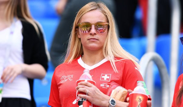5th Lara Gut, 397,300 Instagram followers: After a long injury break, Lara Gut returned in 2017/18 and was therefore not yet able to follow up on her most successful times. After all, she managed a World Cup victory last season. In the summer of 2018, Gut married Valon Behrami, the Swiss national soccer player.