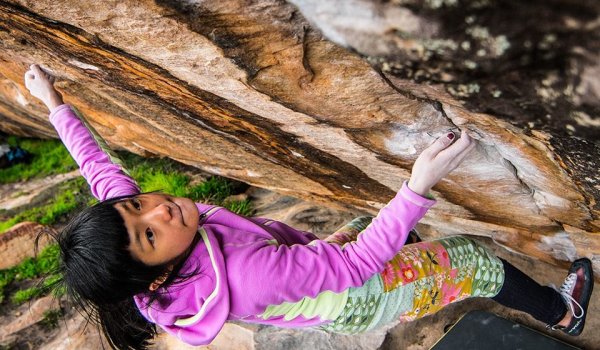 mb-170921-Sashima In March 2016 Ashima Shiraishi became the first woman ever to have a bouldering problem in grade 8c.