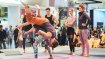 At the ISPO Munich 2019 Climbing Yoga was presented for the first time. During the exercises you climb up and down your partner while taking different positions. 
