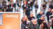 Les visiteurs entrent dans l'OutDoor by ISPO 2024
