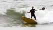 Egal, um welche Art von Wassersport es geht: Robby Naish beherrscht sie.