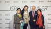 Klara Holzapfel, Desiree Holzapfel, Manfred Wutzlhofer (ehemaliger Vorsitzender der Messe München) und Sigrun Manthey-Wutzlhofer