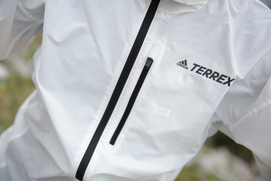 adidas TERREX TRAIL RUNNING AGRAVIC WINDWEAVE WINDBREAKER
