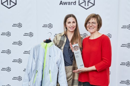 GORE Wear with Product of the Year Award