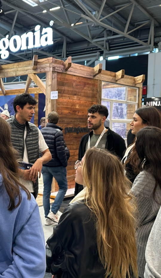 Junge Nachwuchstalente auf der ISPO Munich