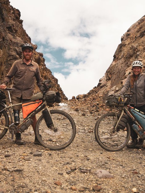 Bikepacking: EOFT stars Sophie Planque and Jérémy Vaugeois in