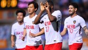 Einst beim 1. FC Köln, jetzt in China: Anthony Modeste (2. v. li.).