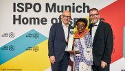 Klaus Dittrich (CEO and Chairman Messe München GmbH), Tegla Loroupe (ISPO Cup Winner), Jochen Färber (Chief of Lausanne Office Olympic Channel Service)