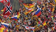 Fans jubeln in Ruhpolding