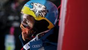 Slalom-Helm: Uvex Hlmt 5 Race, 200 Euro.