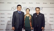 Paul Yang (Director TSMA), Catherine Wang (President TSMA) und George Wood (President TBS Group Corporation)